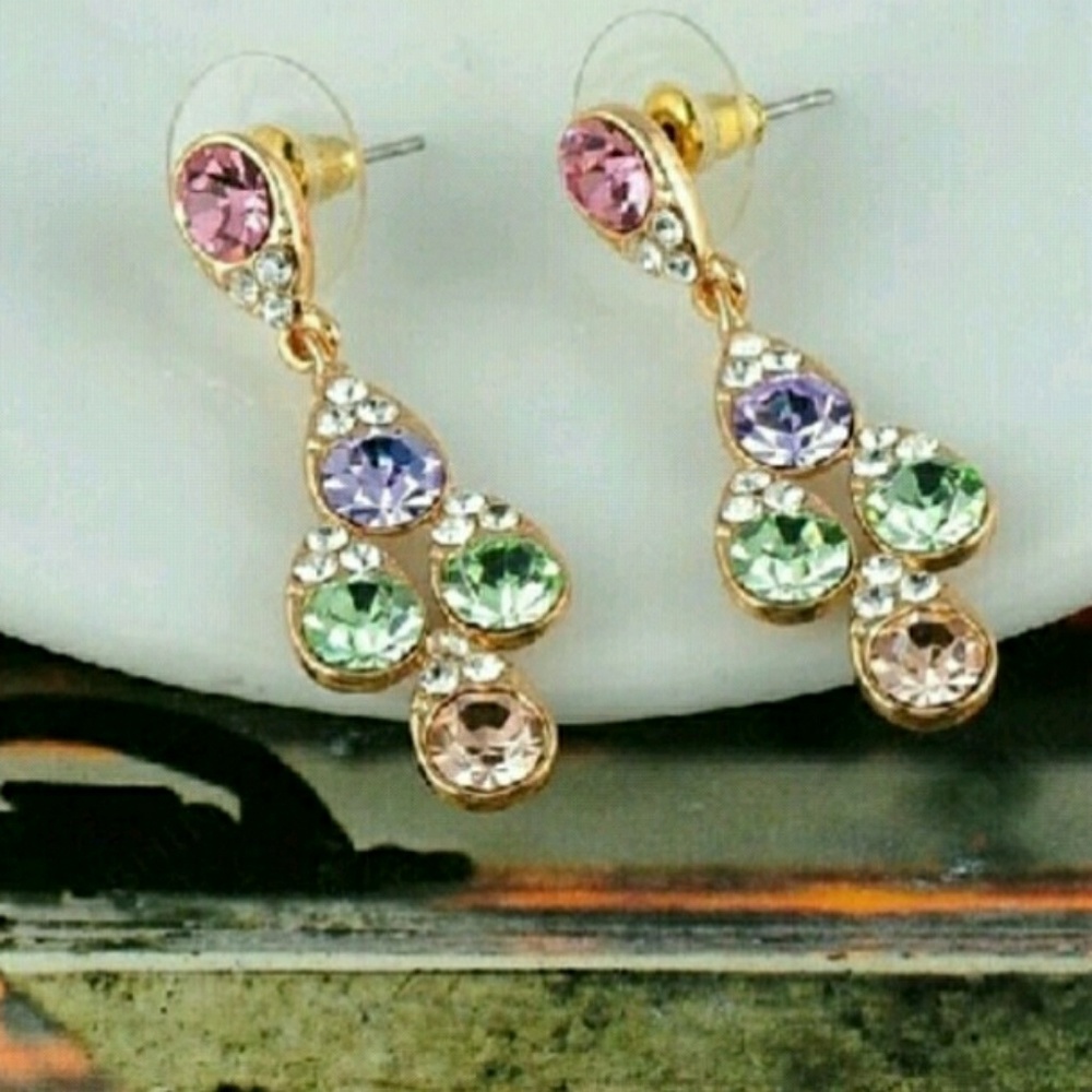 Gorgeous Australian Crystal Earrings